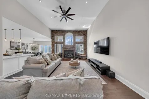 1215 Seadon Road Springwater ON L9X 1V5