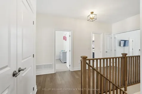 4 Forest Heights Court Oro-medonte ON L0L 2E0