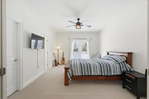 4 Forest Heights Court Oro-medonte ON L0L 2E0
