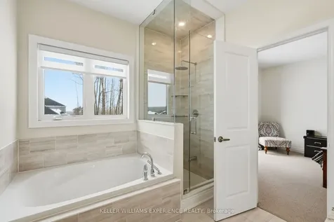 4 Forest Heights Court Oro-medonte ON L0L 2E0