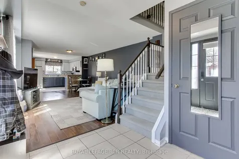 74 Drake Drive Barrie ON L4N 8X4