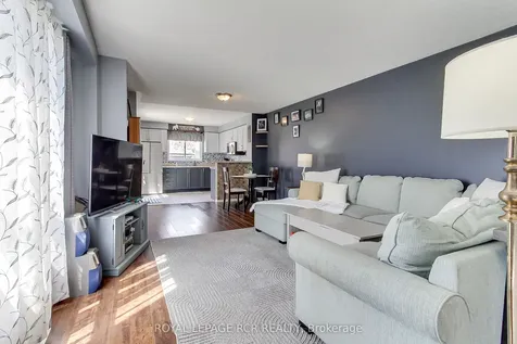 74 Drake Drive Barrie ON L4N 8X4