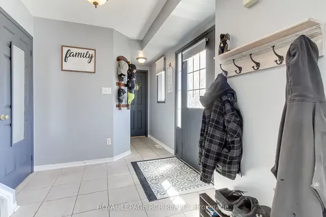 74 Drake Drive Barrie ON L4N 8X4