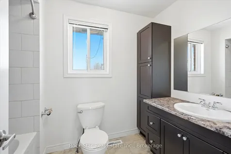 20 Knupp Road Barrie ON L4N 0P6