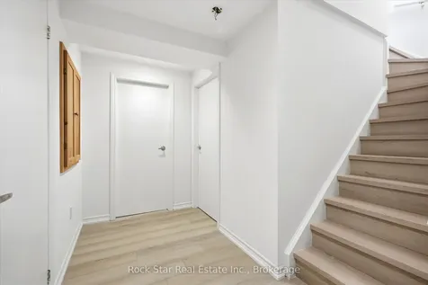 20 Knupp Road Barrie ON L4N 0P6
