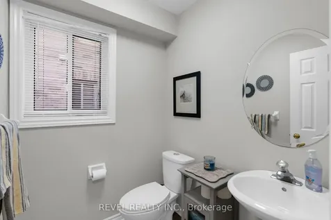 28 Dunnett Drive Barrie ON L4N 0J7