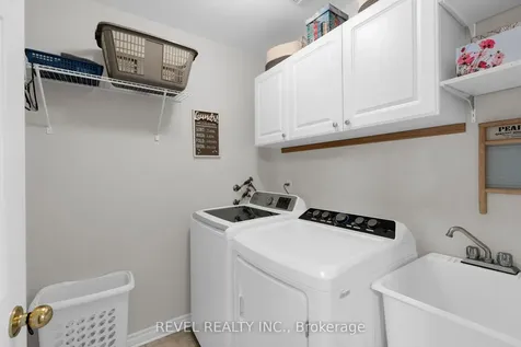 28 Dunnett Drive Barrie ON L4N 0J7