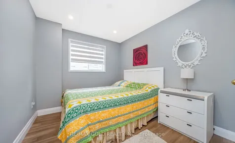 68 Benson Drive Barrie ON L4N 7Y2