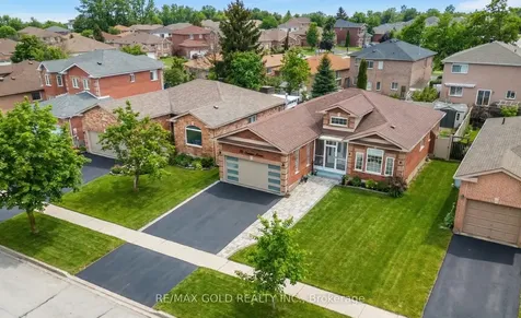 68 Benson Drive Barrie ON L4N 7Y2