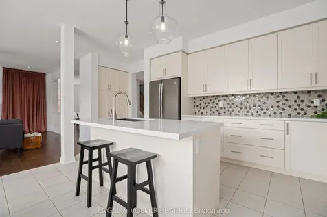 61 Oliver's Mill Road Springwater ON L9X 0S7
