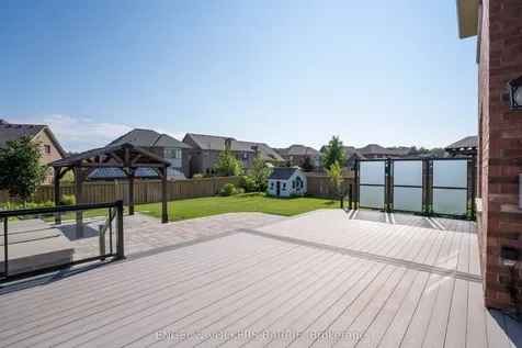 61 Oliver's Mill Road Springwater ON L9X 0S7