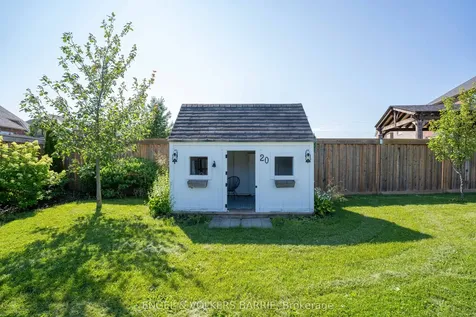 61 Oliver's Mill Road Springwater ON L9X 0S7