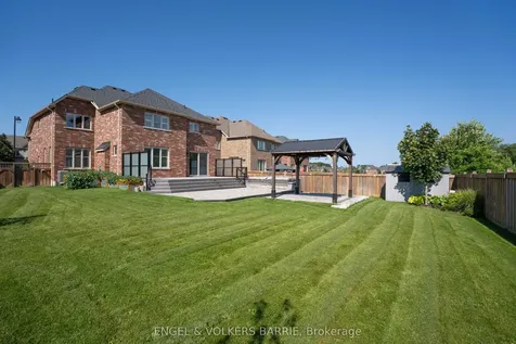 61 Oliver's Mill Road Springwater ON L9X 0S7