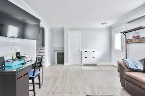 74 Baldwin Lane Barrie ON L4N 2W3