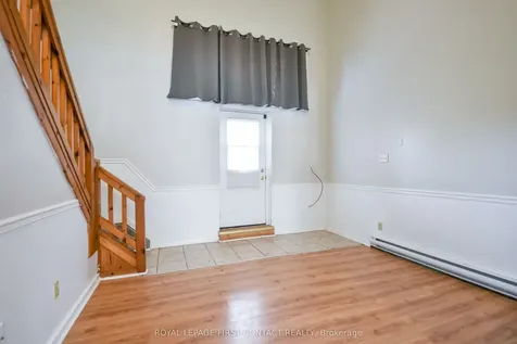3071 Mosley Street Wasaga Beach ON L9Z 1W7