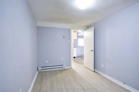 3071 Mosley Street Wasaga Beach ON L9Z 1W7