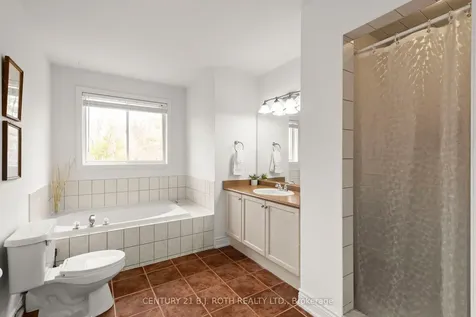 45 White Elm Road Barrie ON L4N 0E5