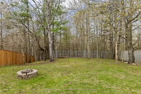 45 White Elm Road Barrie ON L4N 0E5