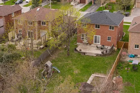 45 White Elm Road Barrie ON L4N 0E5