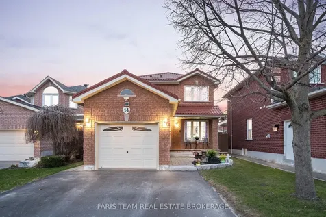 14 Nightingale Crescent Barrie ON L4N 8A3