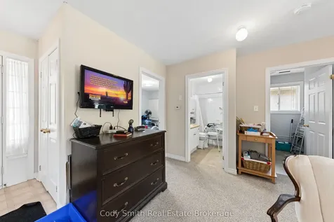 247 Yonge Street Midland ON L4R 2B1