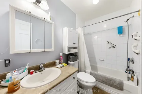 247 Yonge Street Midland ON L4R 2B1