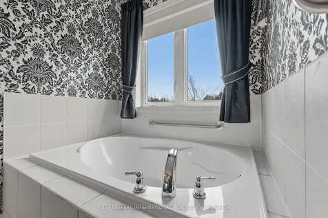 188 Coldwater Road Orillia ON L3V 3L9