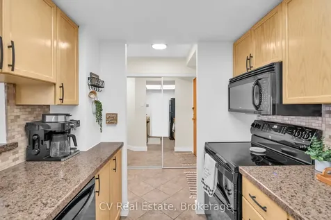 75 Ellen Street Barrie ON L4N 7R6
