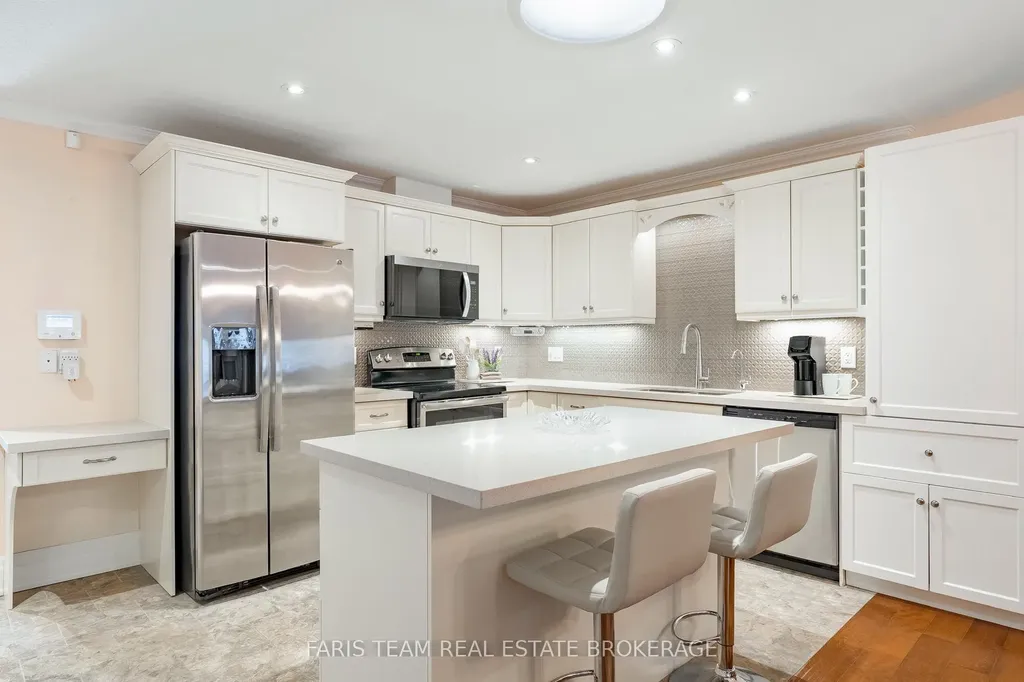 189 Greenway Drive Wasaga Beach ON L9Z 0E6