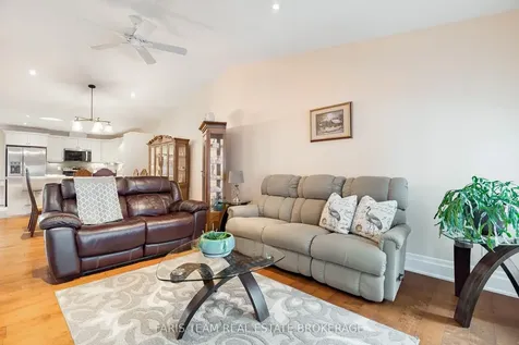 189 Greenway Drive Wasaga Beach ON L9Z 0E6