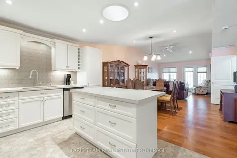 189 Greenway Drive Wasaga Beach ON L9Z 0E6