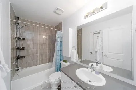 22 Red Maple Lane Barrie ON L9J 0N4