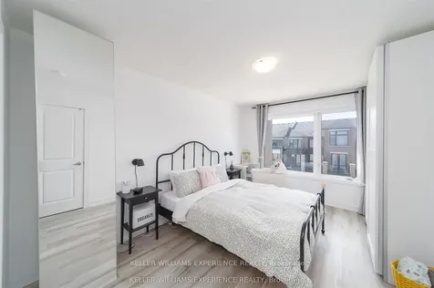 22 Red Maple Lane Barrie ON L9J 0N4