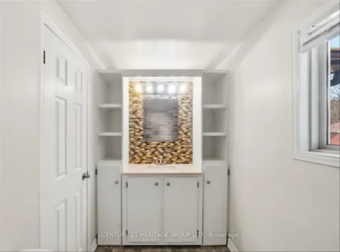 1 Shadowood Road Barrie ON L4N 7K5