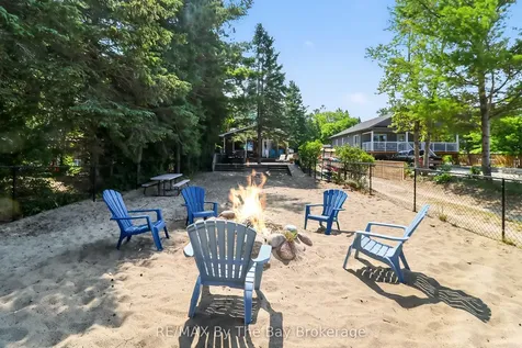 342 Coastline Drive Wasaga Beach ON L9Z 2M4