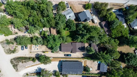 342 Coastline Drive Wasaga Beach ON L9Z 2M4