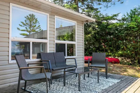342 Coastline Drive Wasaga Beach ON L9Z 2M4