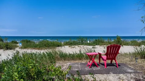 342 Coastline Drive Wasaga Beach ON L9Z 2M4
