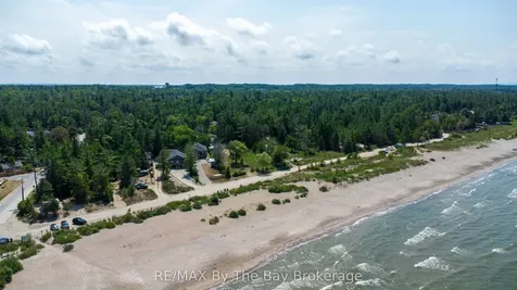 342 Coastline Drive Wasaga Beach ON L9Z 2M4