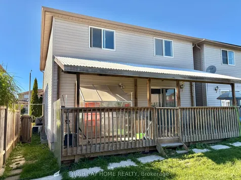 33 Raymond Crescent Barrie ON L4N 0X6