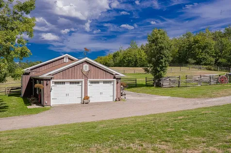 305 Bass Lake Side Road Oro-medonte ON L0L 2E0