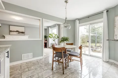 18 Stoneybrook Crescent Barrie ON L4N 0A5
