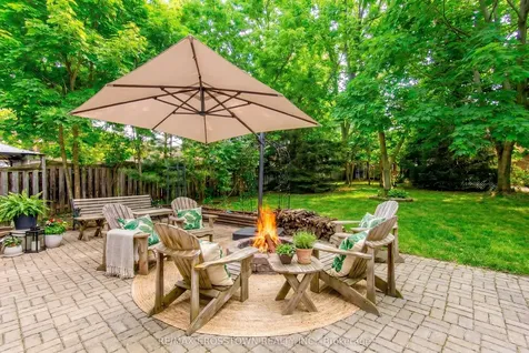 18 Stoneybrook Crescent Barrie ON L4N 0A5