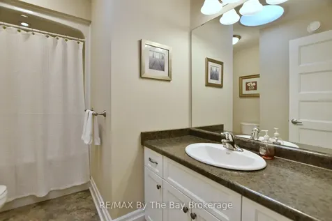50 Clover Crescent Wasaga Beach ON L9Z 0G4
