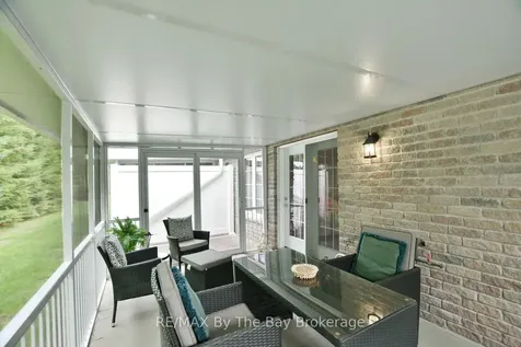 50 Clover Crescent Wasaga Beach ON L9Z 0G4
