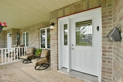 50 Clover Crescent Wasaga Beach ON L9Z 0G4