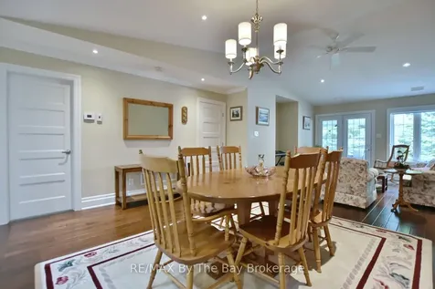 50 Clover Crescent Wasaga Beach ON L9Z 0G4