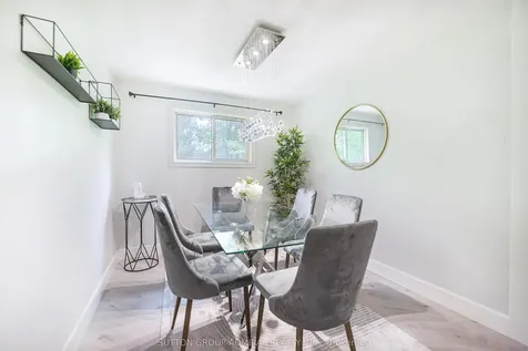16 Evergreen Court Barrie ON L4N 6W7