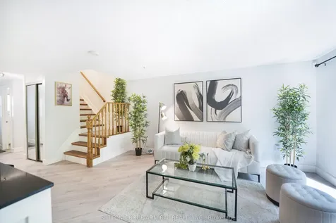 16 Evergreen Court Barrie ON L4N 6W7