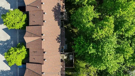 16 Evergreen Court Barrie ON L4N 6W7